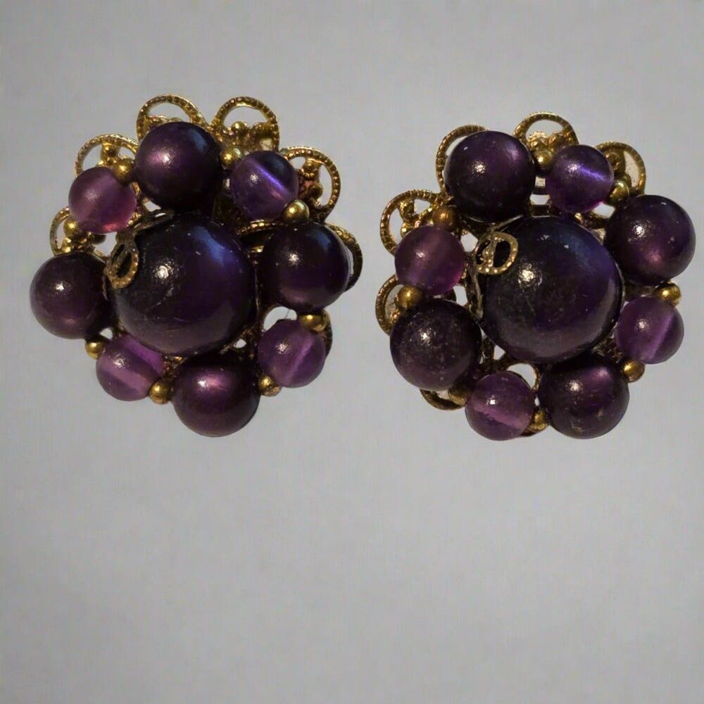 Vintage Purple Cluster Earrings – Beaded Clip-On Style
